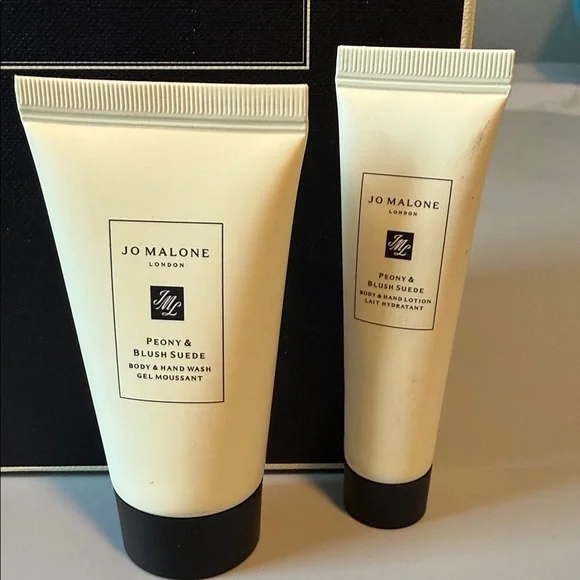 Jo Malone box, lotion, and body wash Peony & Blush Suede - Picture 2 of 3